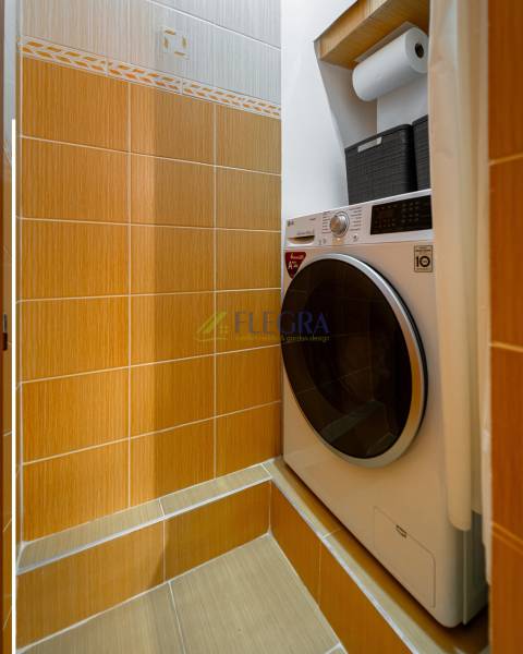 -67c94a50369abf7bc657c0c5.jpg