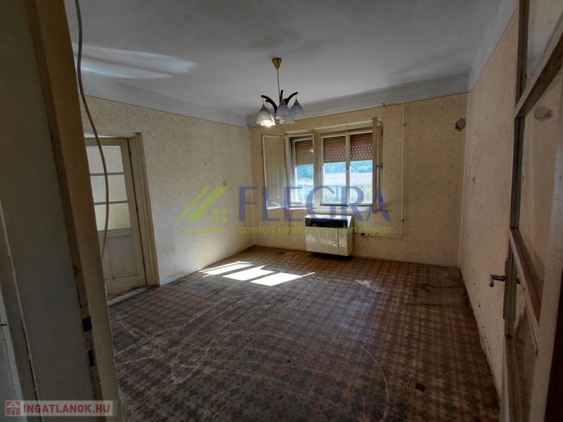 Ny6Xz0ouPi7eDT-OgO3zQZbGU53B1YO9.jpg